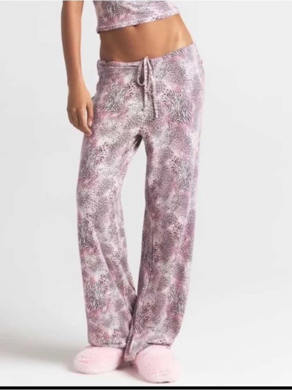 NWT SKIMS SLEEP PANTS BLOOM MINI MULTI ANIMAL BOTTOMS